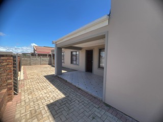 4 Bedroom Property for Sale in Pellsrus Eastern Cape